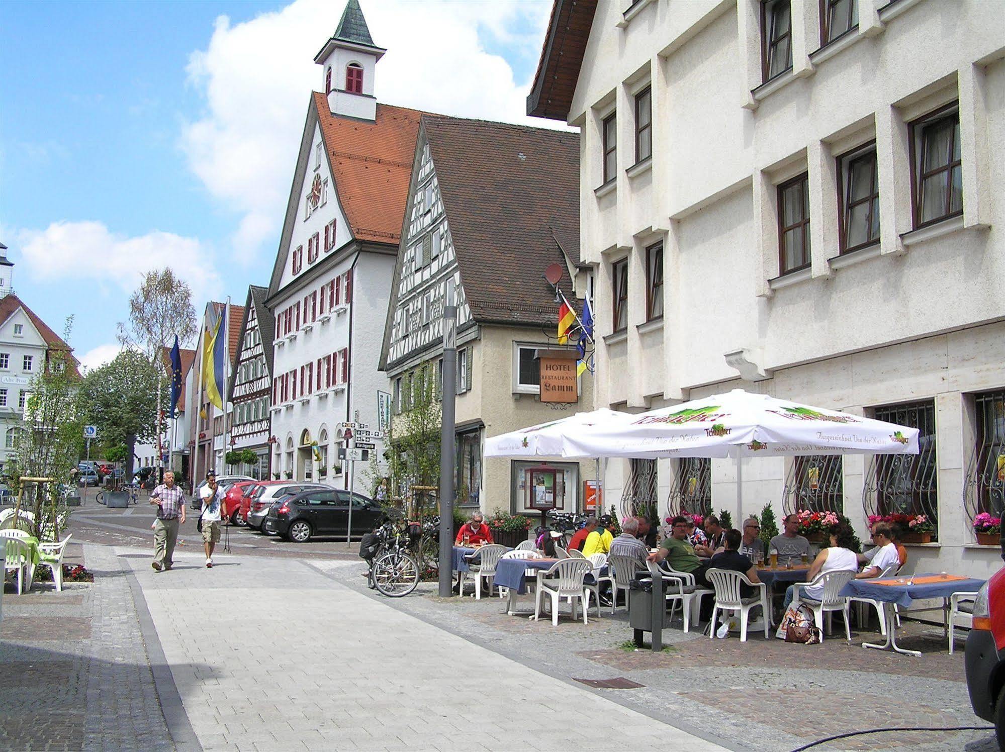 Hotel Und Restaurant Lamm Giengen an der Brenz Exterior foto